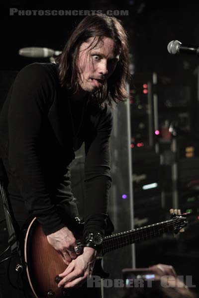 ALTER BRIDGE - 2010-11-12 - PARIS - La Maroquinerie - 